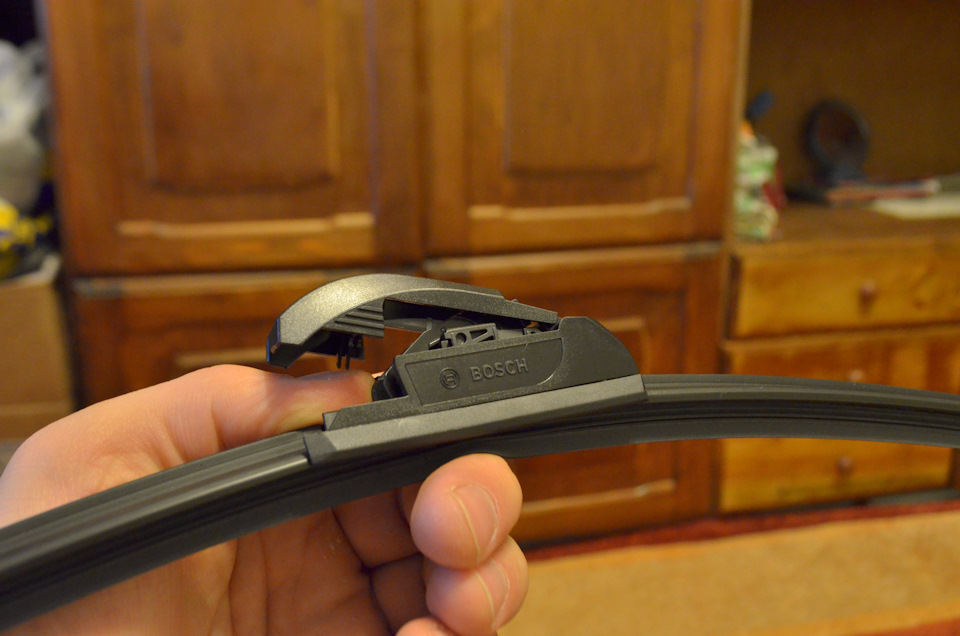 Щётки BOSCH: в комплекте насадка только под {крючок}, выглядит мощно. — Hyundai Tucson (TL)