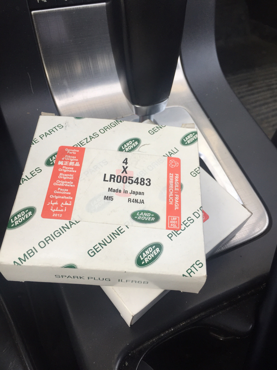 Свечи зажигания — Volvo S80 (2G), 3,2 л, 2007 года | запчасти | DRIVE2