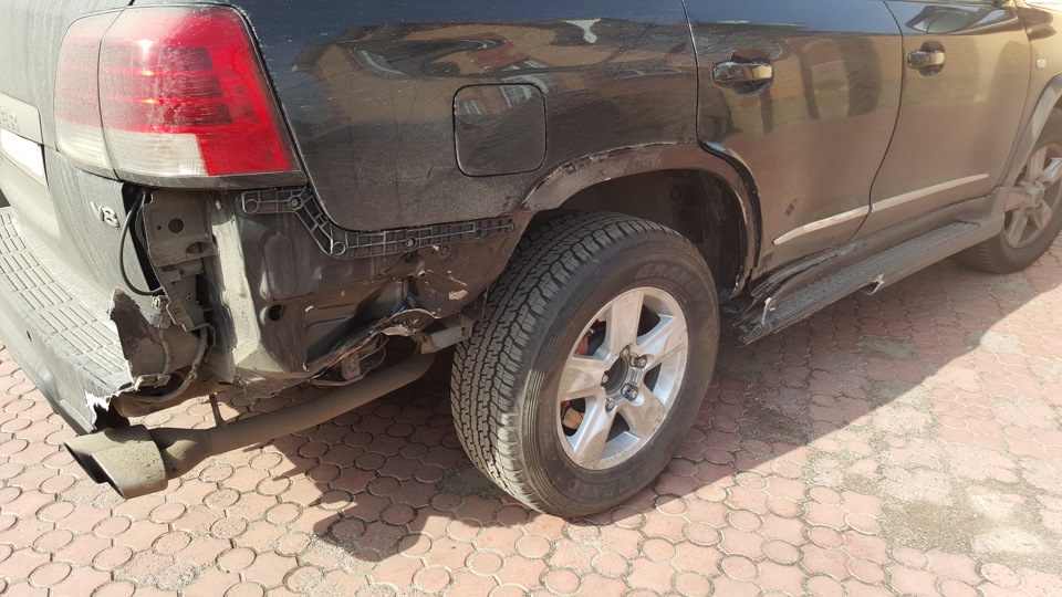 Фото в бортжурнале Toyota Land Cruiser 200