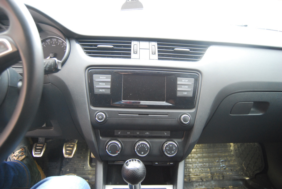 Новый Вид с новым Swing2 — Skoda Octavia A7 Mk3. Запчасти на фото: B8490
