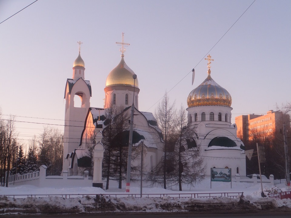 Щербинки нижний новгород. Храм в Щербинках Нижний Новгород. Щербинки Приокский район Нижний Новгород. Храм Великомученнико Пантелимона Щербинки Нижний Новгород.