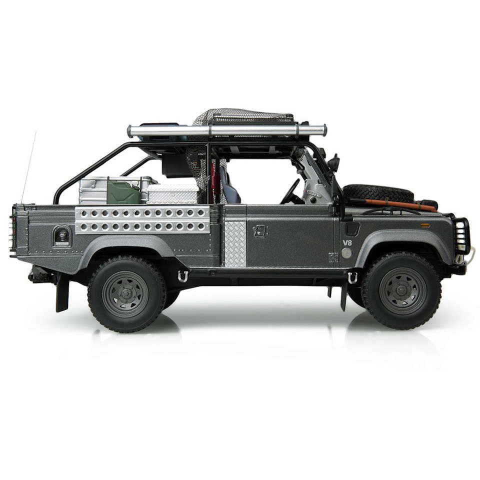 Модель авто Land Rover Defender Movie Edition 1:18 — United Spare Parts |  USP Service на DRIVE2