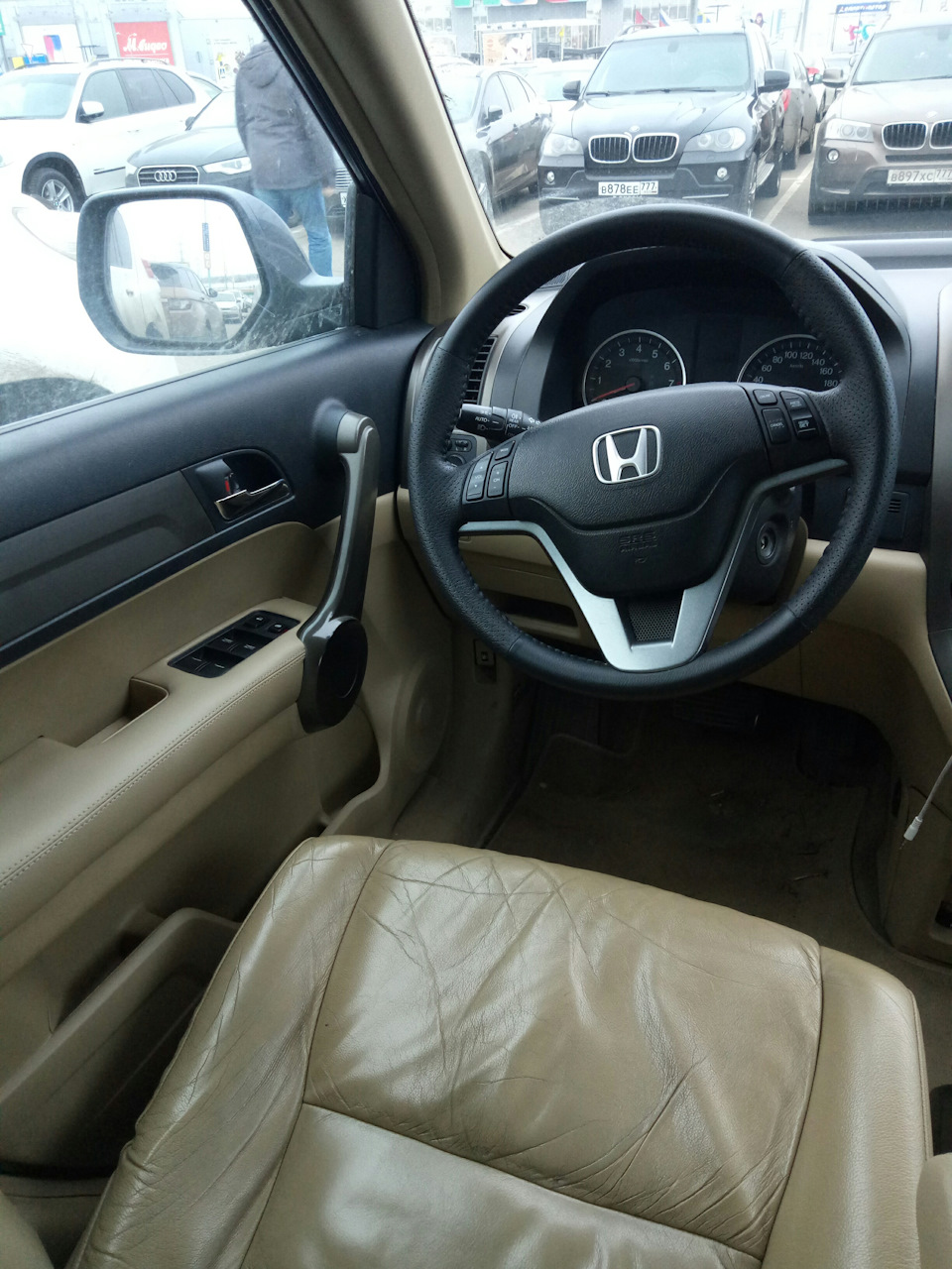 Перетяжка подлокотников бежевого салона и руля honda cr-v — Honda CR-V  (RE), 2,4 л, 2008 года | другое | DRIVE2