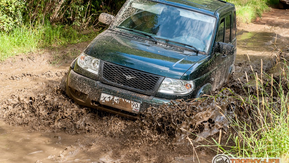 потекло масло из правого поворотного кулака — УАЗ Patriot Sport, 2,7 л ...