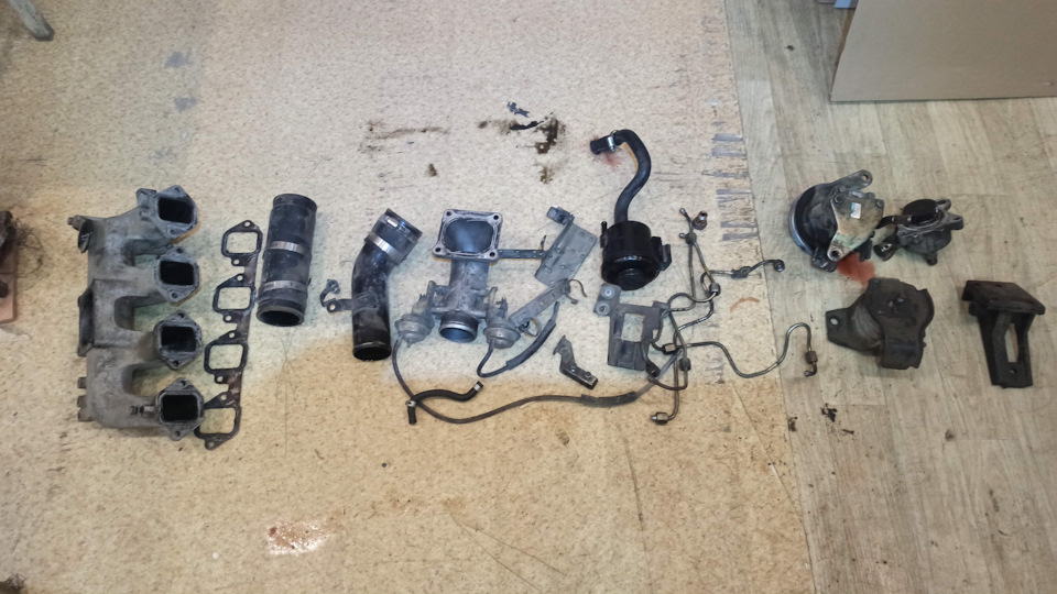 Фото в бортжурнале Nissan Elgrand (E50)