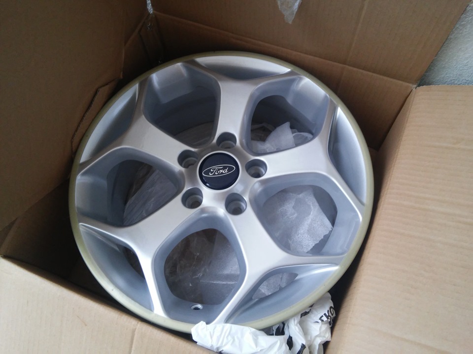 Новые диски — Ford Focus Hatchback II, 1,6 л, 2011 года | колёсные ...