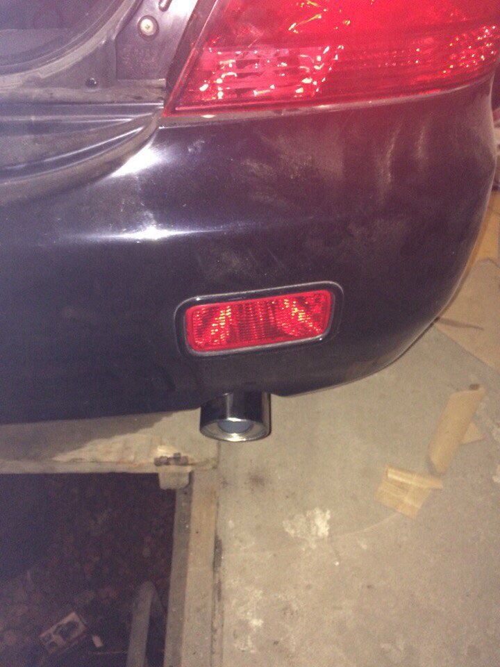 Насадка на глушитель. — Mitsubishi Lancer IX, 1,6 л, 2007 года ...