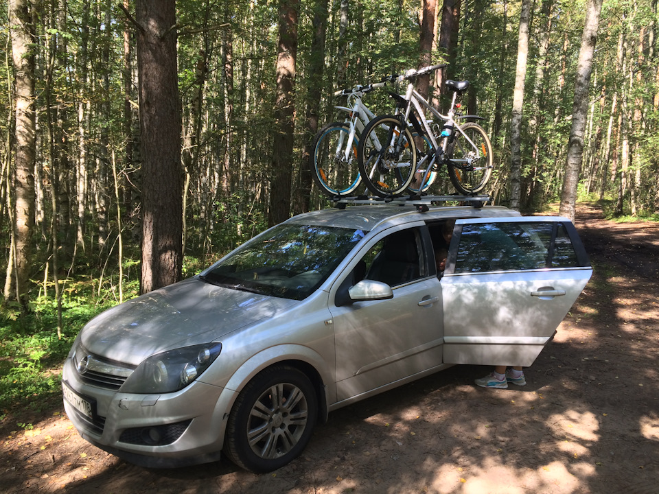 Багажник на рейлинги и велокрепление — Opel Astra H, 1,6 л, 2008 года ...