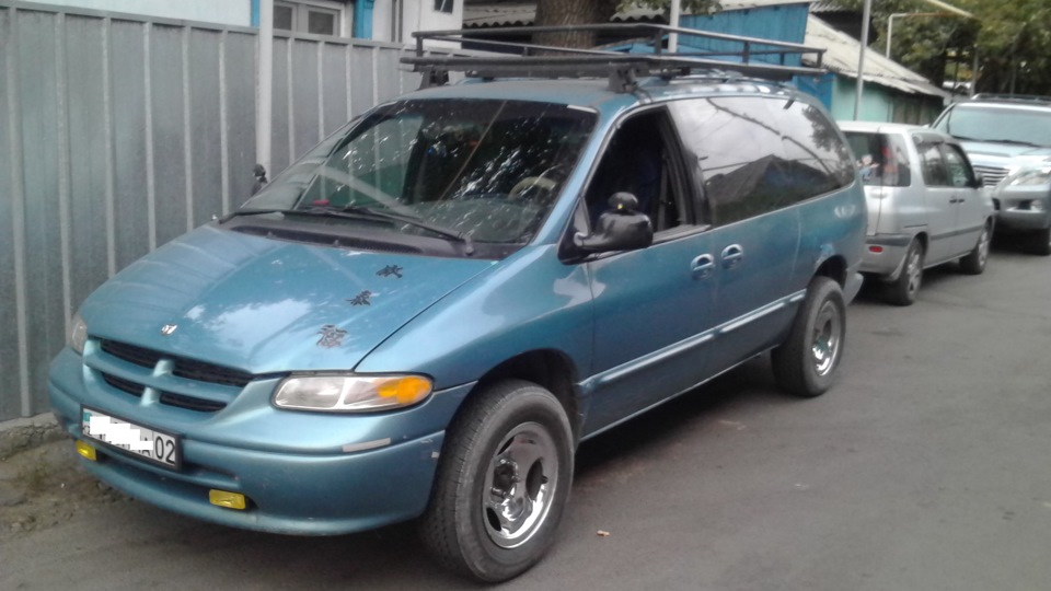 Караван 3. Dodge Caravan 1998. Додж Караван 1998 года. Dodge Caravan 3. Dodge Caravan 1998 0.