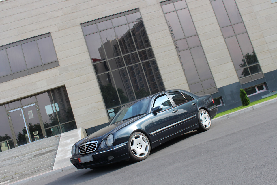 Отзыв владельца Mercedes-Benz E-class (W210) - колёсные диски. 