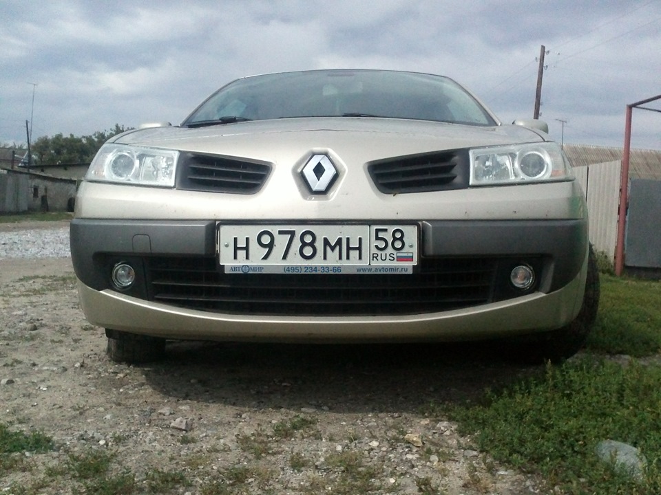 Ксенон в противотуманки от приоры с линзой. — Renault Megane II, 1,6 л ...