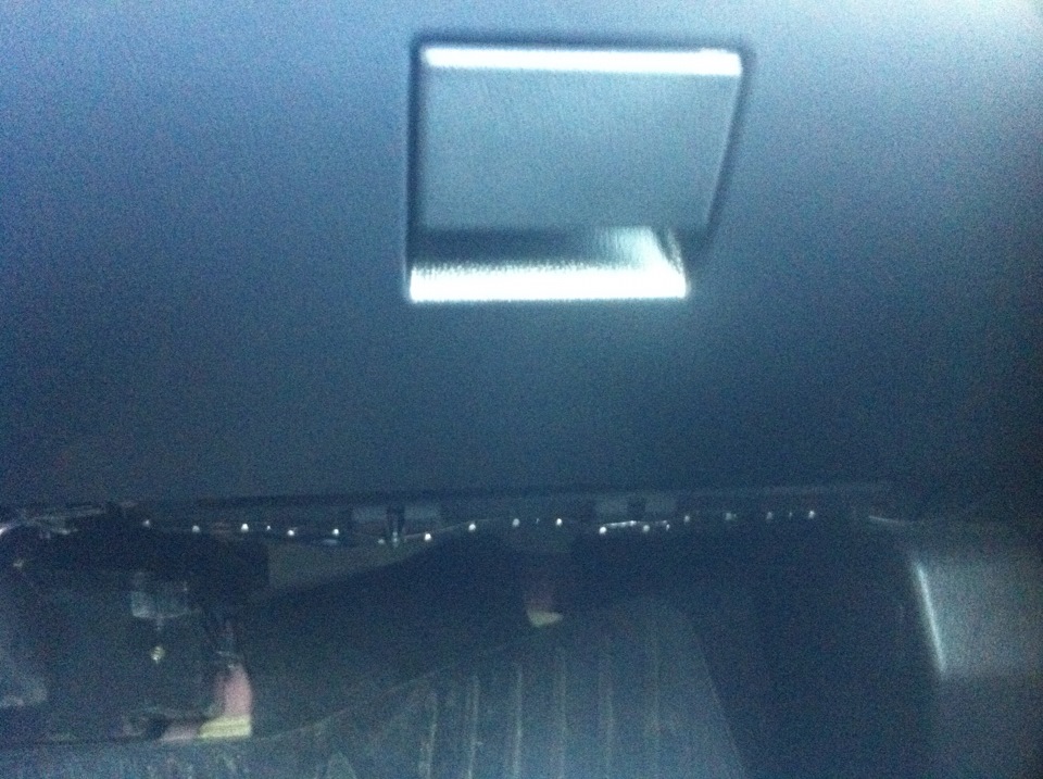 Подсветка ног "красный диод" — Daewoo Nexia (N150), 1,6 л, 2012 года ...