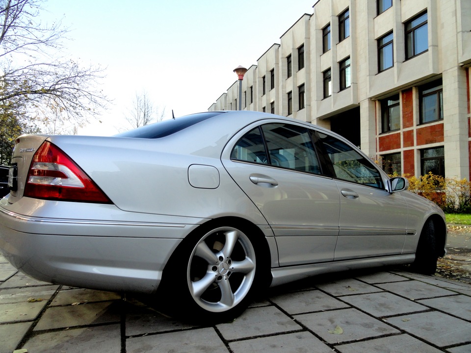 Купить Мерседес W203