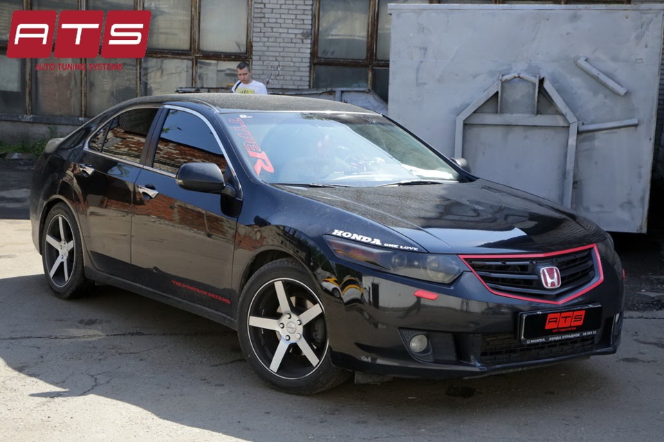 Спойлер крышки багажника Origin на Honda Accord 7