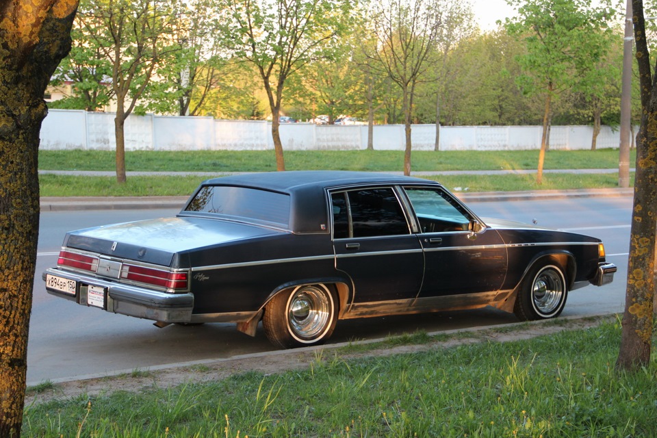 Buick Electra 1983