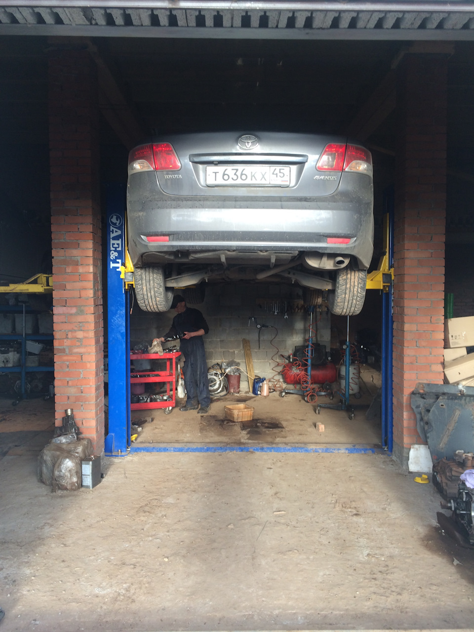 замена масла в вариаторе — Toyota Avensis III, 1,8 л, 2010 года ...