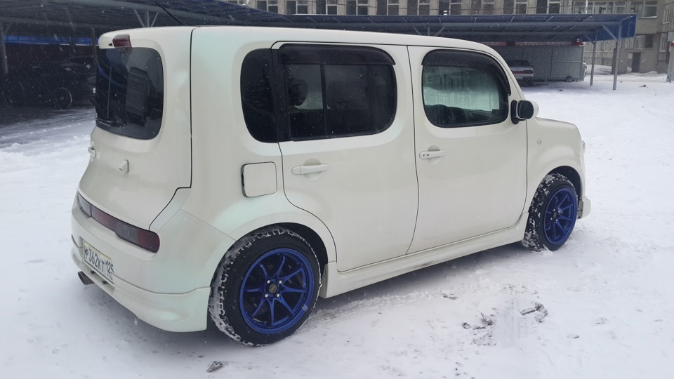 Nissan Cube z12 Impul