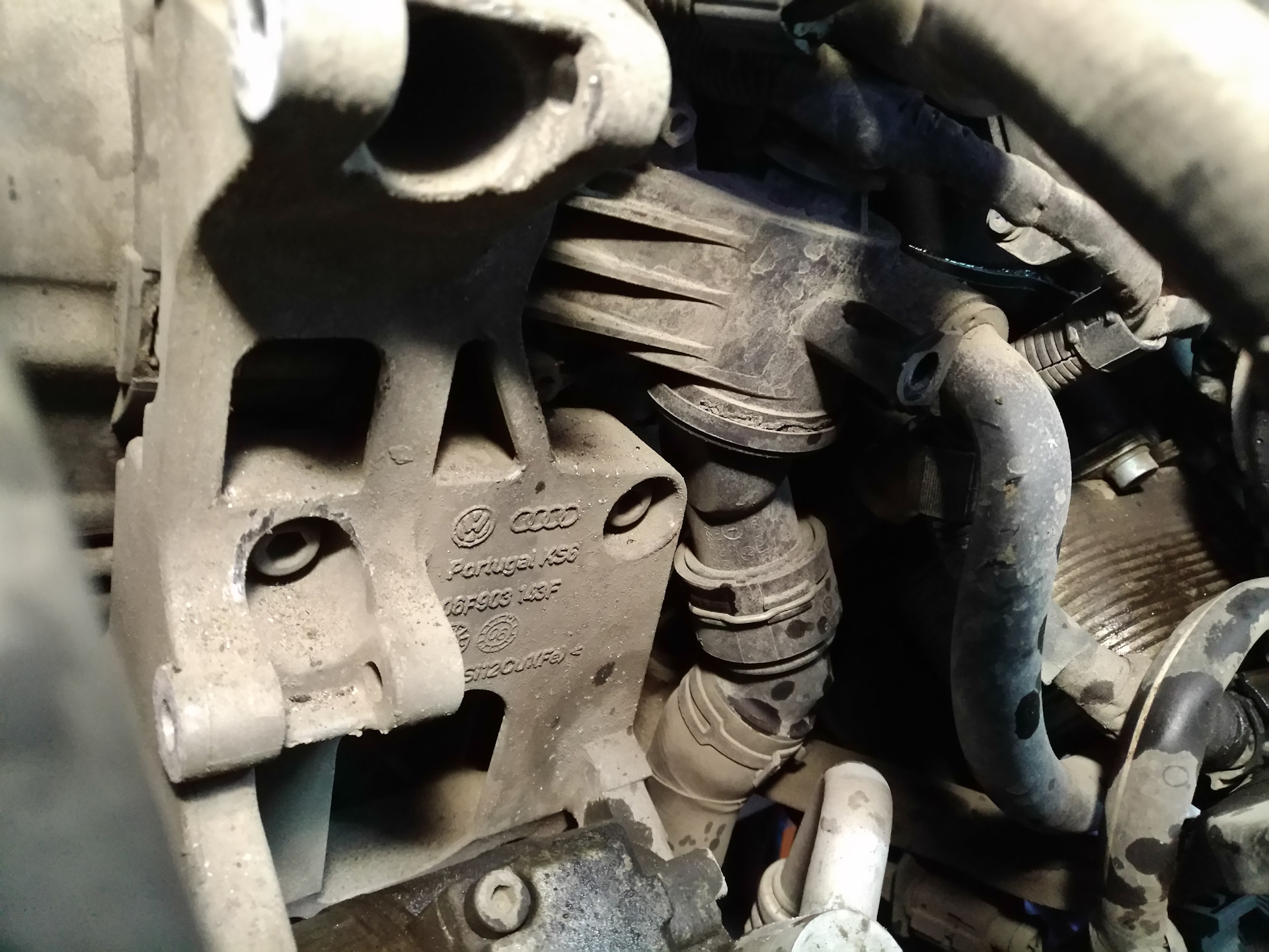 замена термостата и ОЖ — Volkswagen Jetta V, 2 л, 2006 года | своими ...