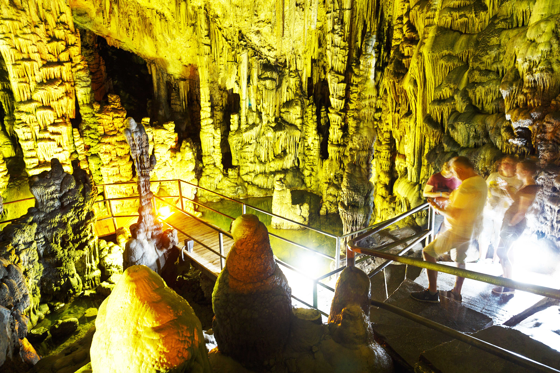 пещера зевса ираклион. греция пещера зевса. пещера зевса (диктейская пещера, пещера психро). пещеры крита. пещера зевса ираклион.