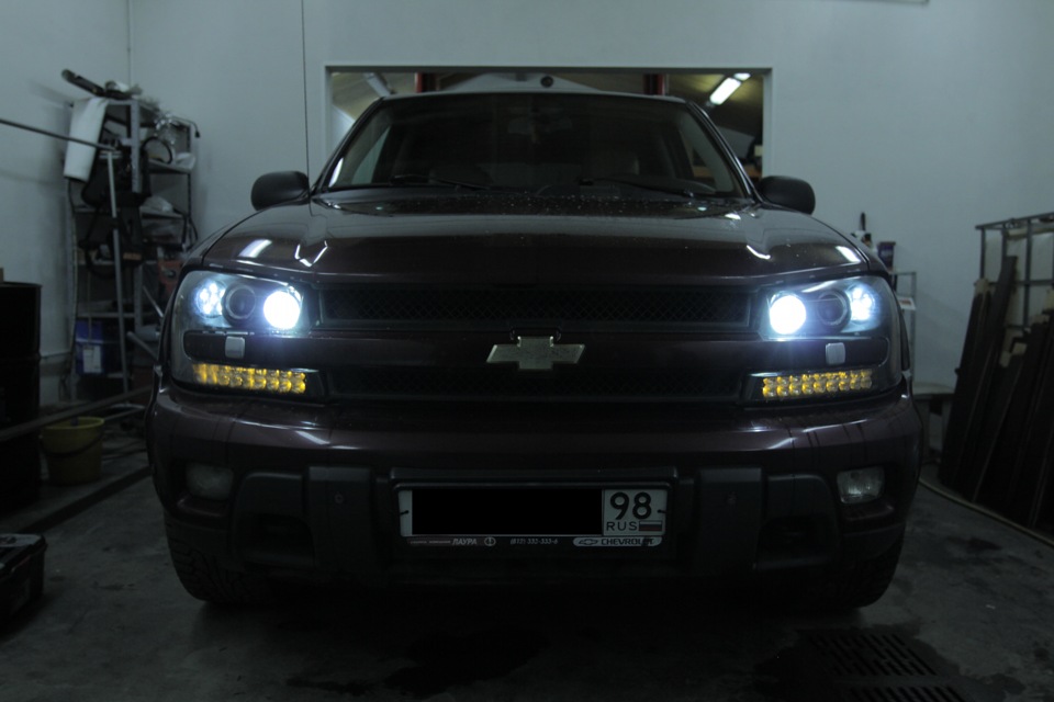 Фары chevrolet trailblazer