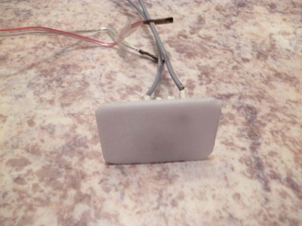 Да будет свет! ((в бардачке)) — Lada Гранта, 1,6 л, 2013 года | тюнинг ...