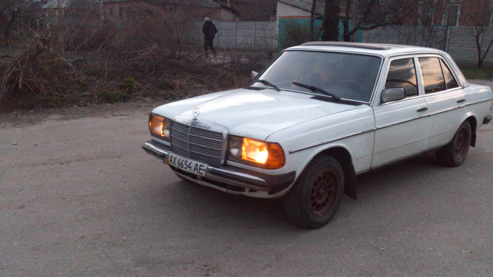 двигатели мерседес w123 м 115954