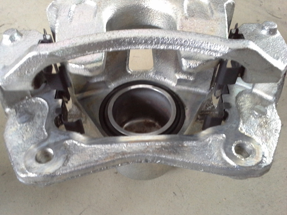 Тормозные диски, супорта-продаются! — KIA Cerato (2G), 2 л, 2012 года ...