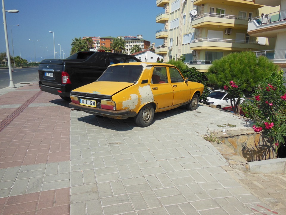 Подскажите, каким ключом открутить болты головки цилиндров? — Peugeot ...