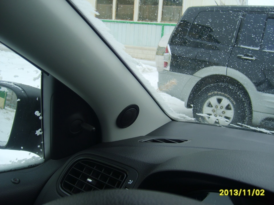 Твитеры в передние стойки — Volkswagen Polo Sedan, 1,6 л, 2011 года ...