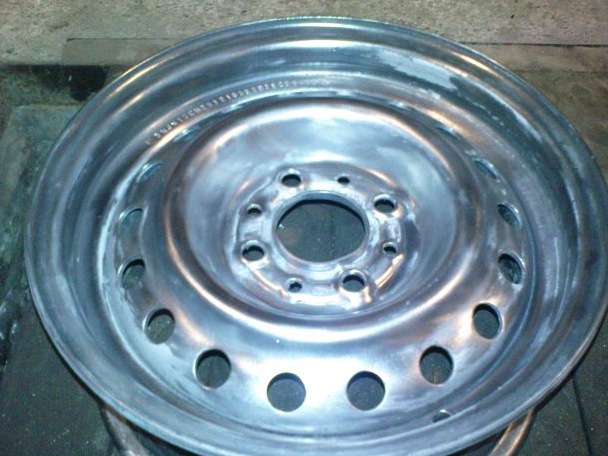 штамповку приобрёл — Lada 2105, 1,2 л, 1984 года | колёсные диски | DRIVE2