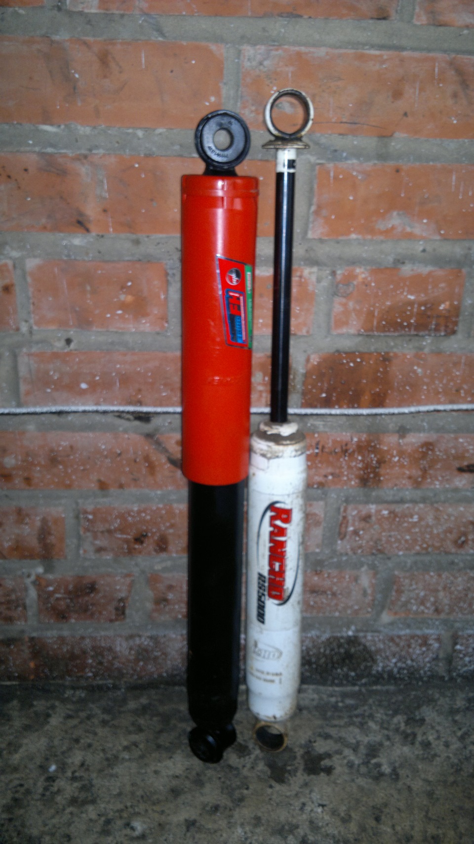 Амортизатор sm 338. Shock absorber амортизаторы производитель. Аналог амортизатора. Аналоги амортизаторов для степпера. Амортизатор снегохода тайга варяг 550v ss20.