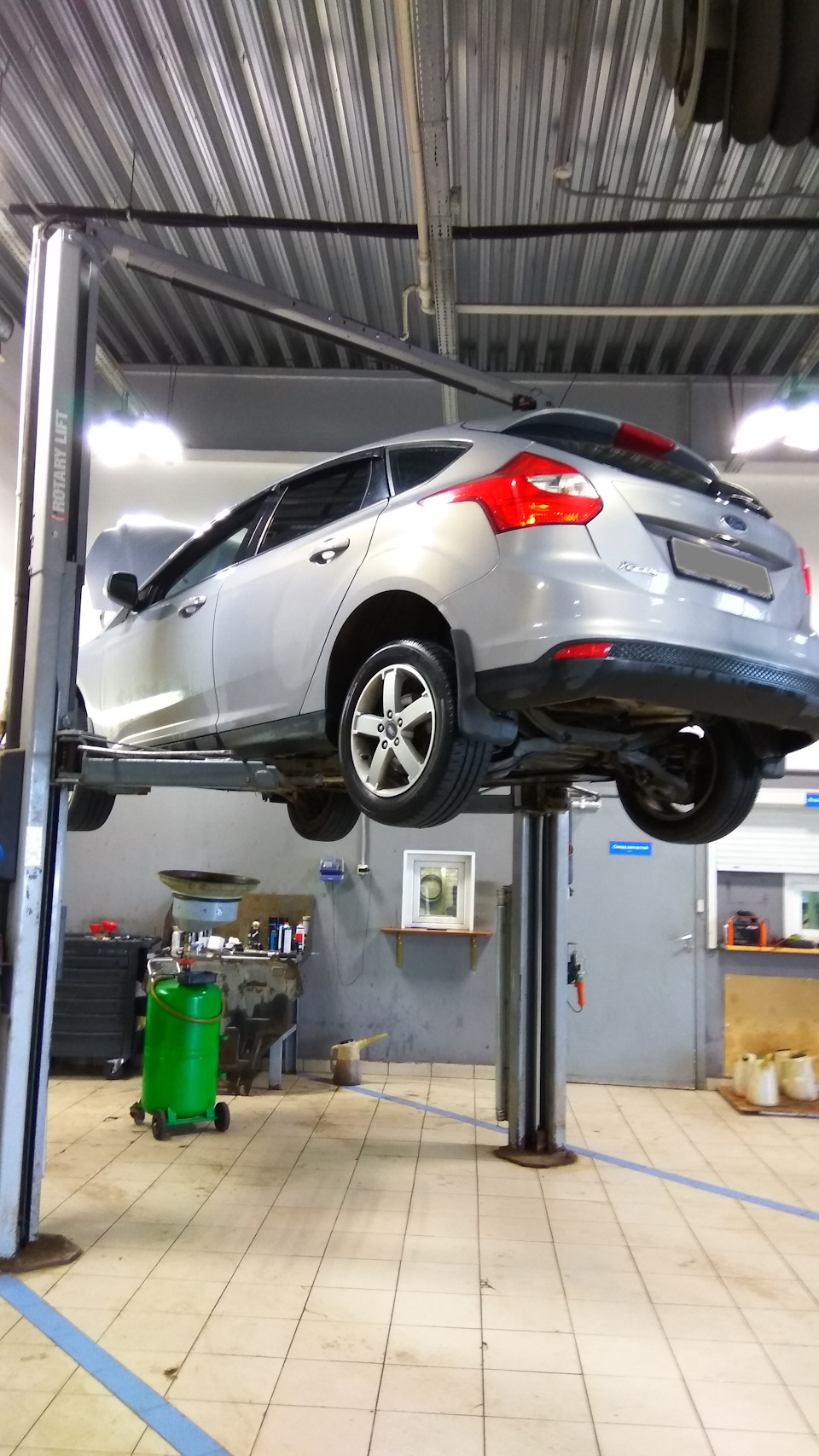 Стук в рулевой рейке (ЭУР) — Ford Focus III Hatchback, 1,6 л, 2011 года ...