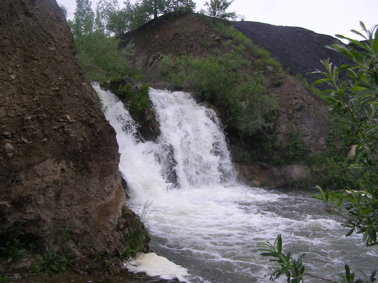 Водопад в Белово НСО
