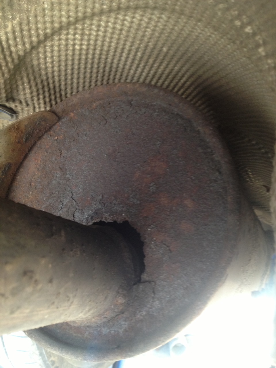 Ремонт глушителя. — Audi A6 (C5), 1,8 л, 1998 года | своими руками | DRIVE2