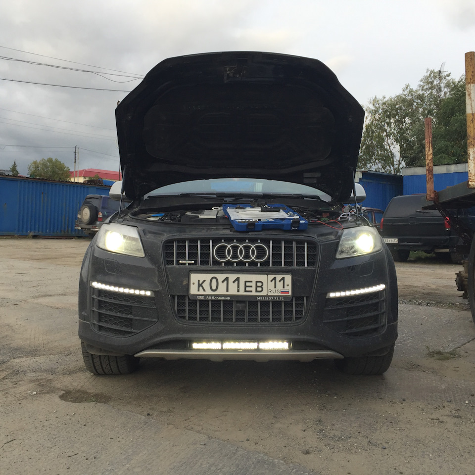 LED балка скрытой установки — Audi Q7 (1G), 6 л, 2011 года | тюнинг | DRIVE2