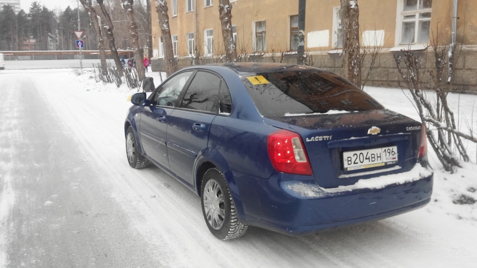 Chevrolet Lacetti седан зимой