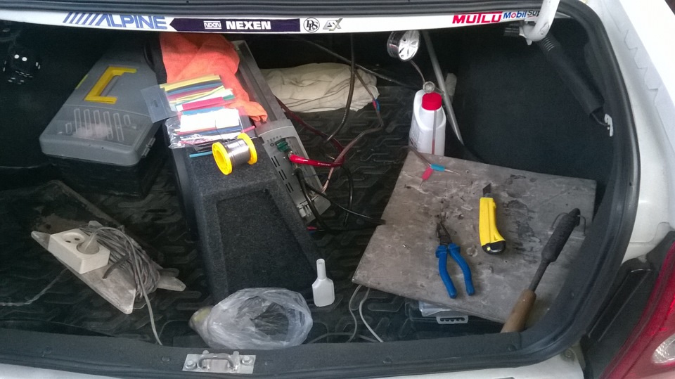 [ Музыка в приору седан: part VII — привёл в порядок провода и ...