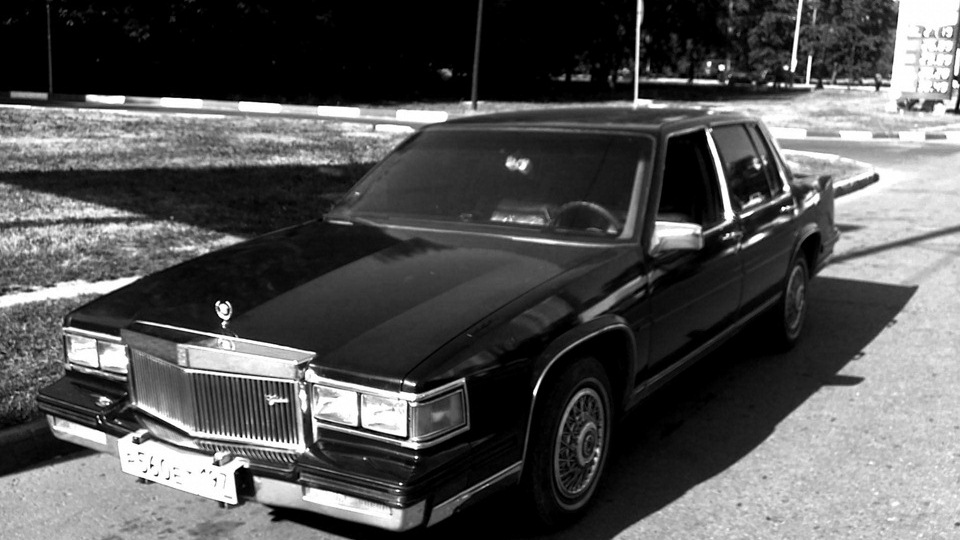 Cadillac DeVille (6G) 4.1 бензиновый 1985 | Чёрный Вилли на DRIVE2