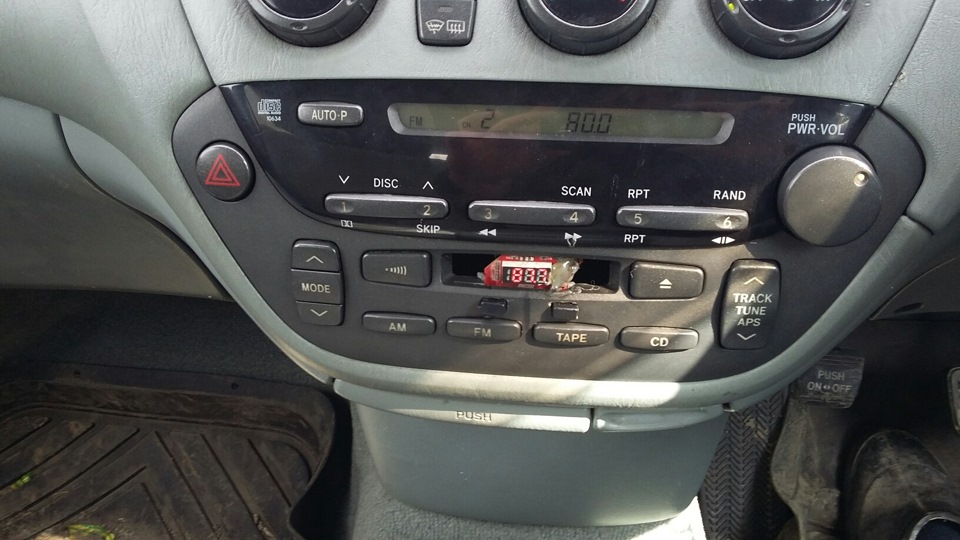 Как снять магнитолу виста ардео AUX и USB в штатную магнитолу - Toyota Vista (50), 2 л, 1998 года автозвук DRIVE