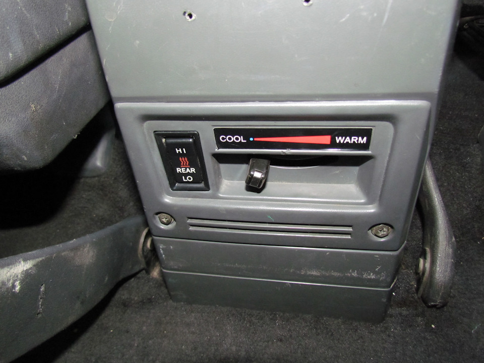 Теперь он наконец установлен — Toyota Land Cruiser 70