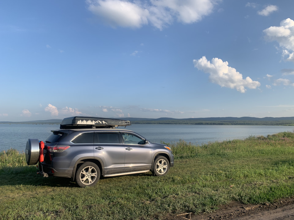 Photo from the logbook Toyota Highlander (XU50)