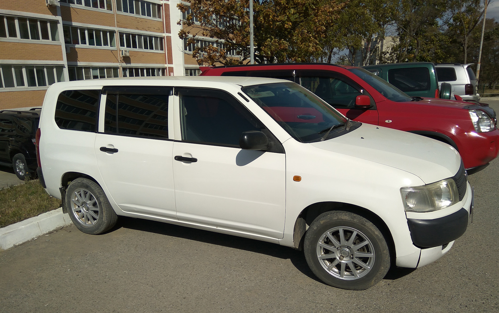 Тойота пробокс 1.5. Toyota Probox 2004. Toyota Probox 4wd. Тойота Пробокс тонированная. Тойота Пробокс 2004 год.