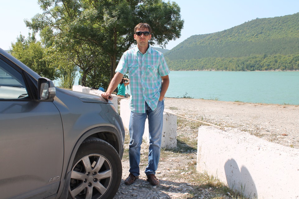 Абрау — KIA Sorento (2G)