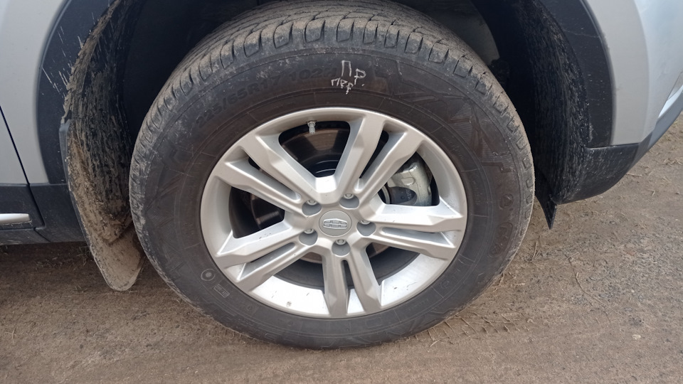 Фото в бортжурнале Geely Atlas (1G)