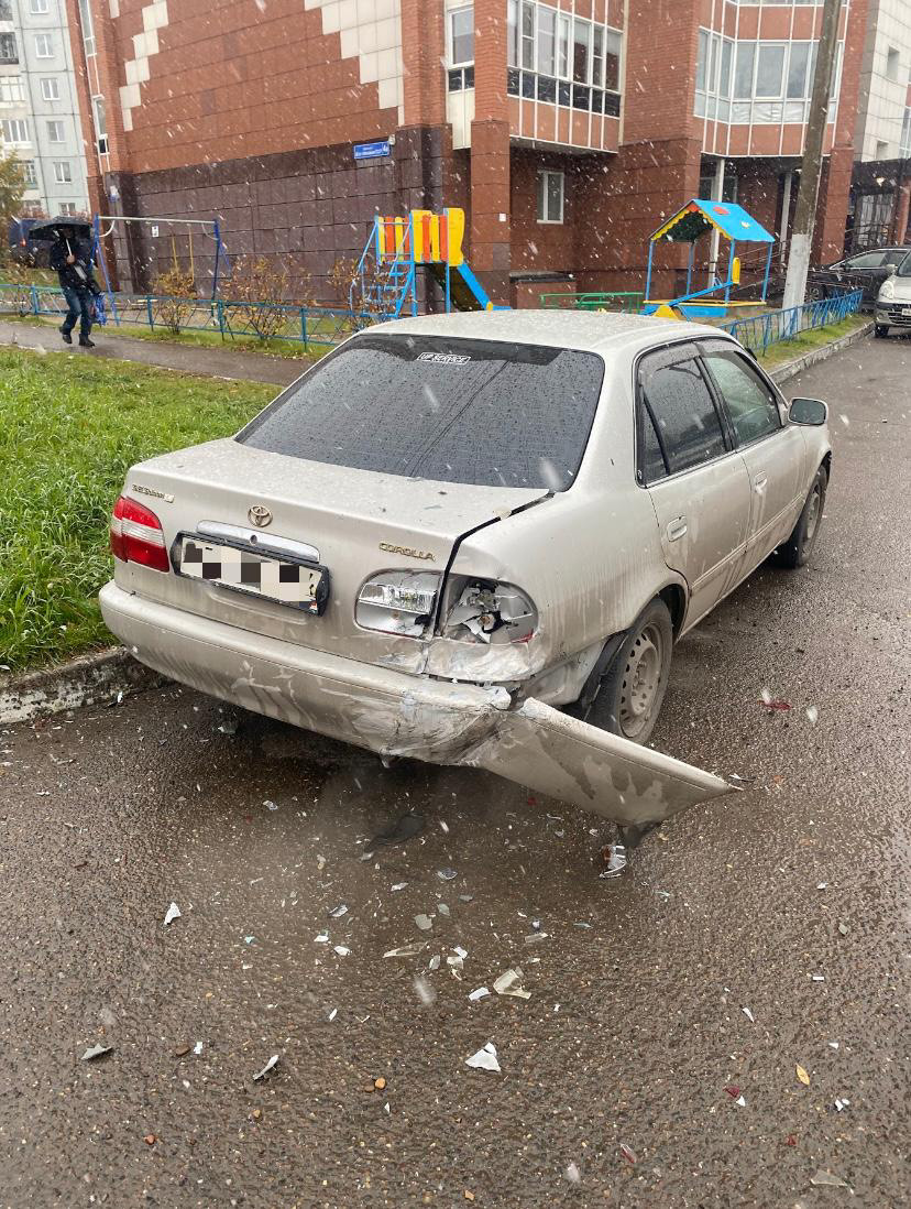 Дтп 06.10.2022г. — Toyota Corolla (110), 1,5 л, 1998 года | ДТП | DRIVE2