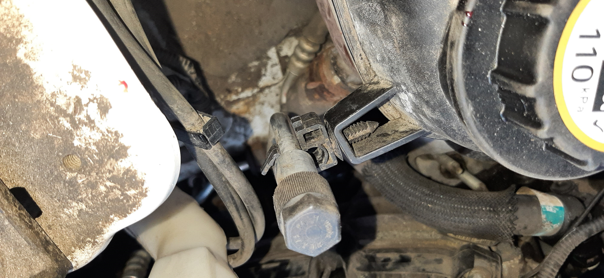 Ford Explorer 5 замена ремня и ролика генератора — Ford Explorer (5G ...