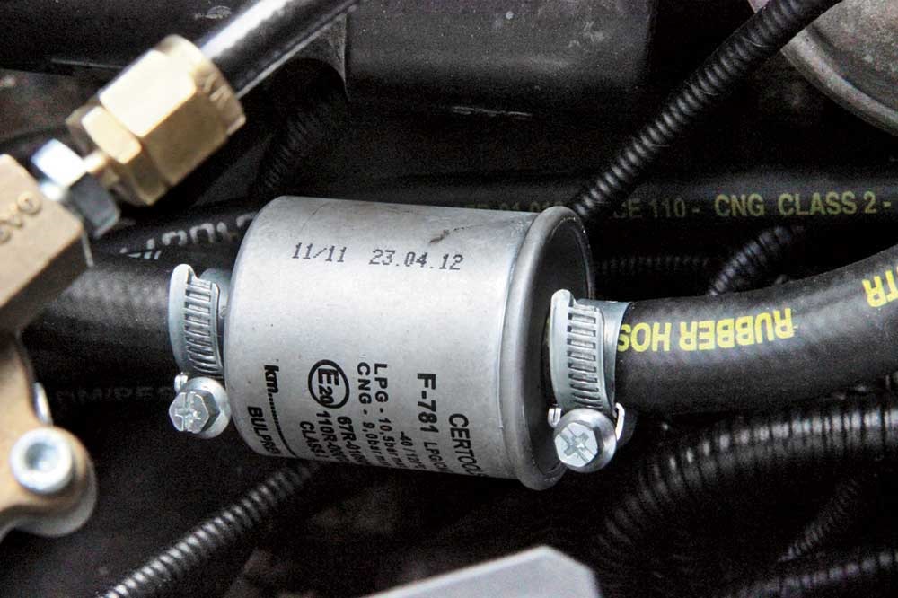 Как заменить фильтр газового оборудования Визит на сервис - Mitsubishi Lancer IX, 1,6 л, 2004 года плановое ТО DRIVE2