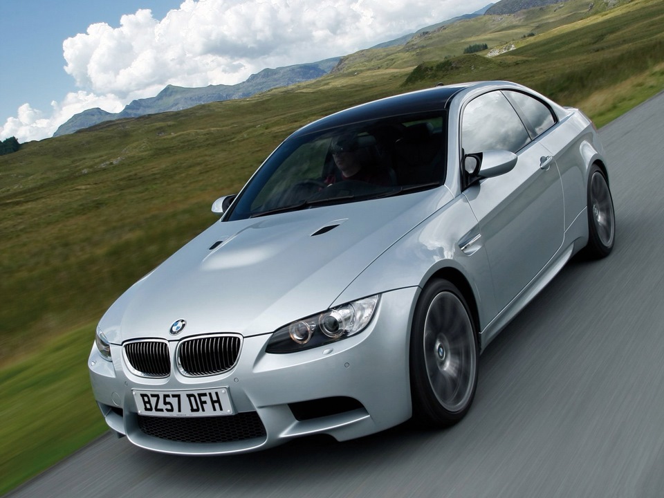 Фото в бортжурнале BMW 7 series (E38)