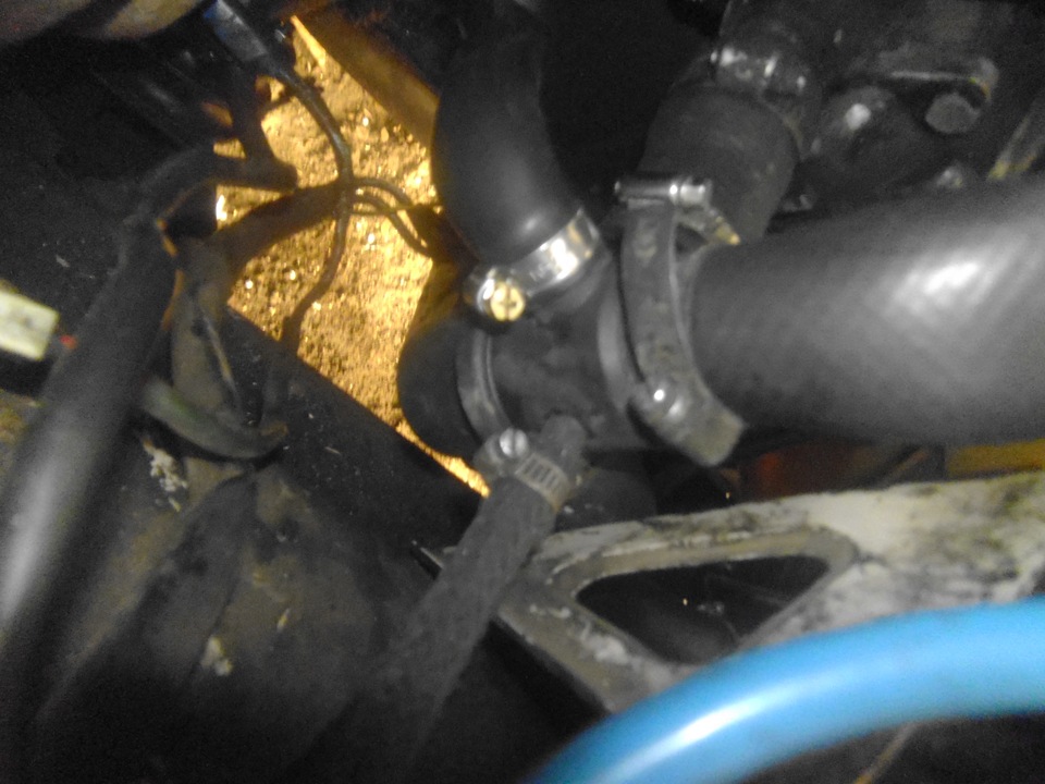 Установка термостата Шевроле-Нива — Lada 2106, 1,6 л, 1977 года ...