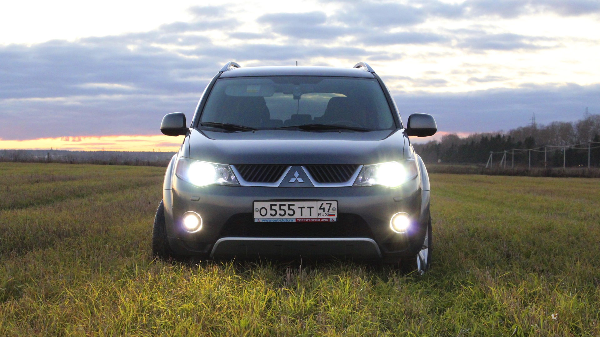 Клуб аутлендер 3. Mitsubishi Outlander Club. Аутлендер клуб форум.